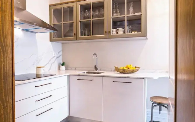 Wonderful 5-bedroom Apart in Granada. Recogidas II