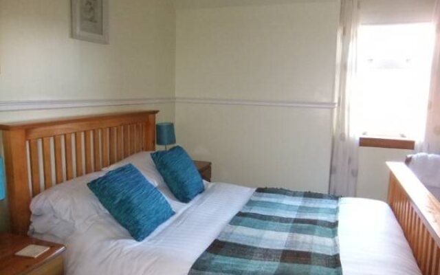 Glenrossie Guest House