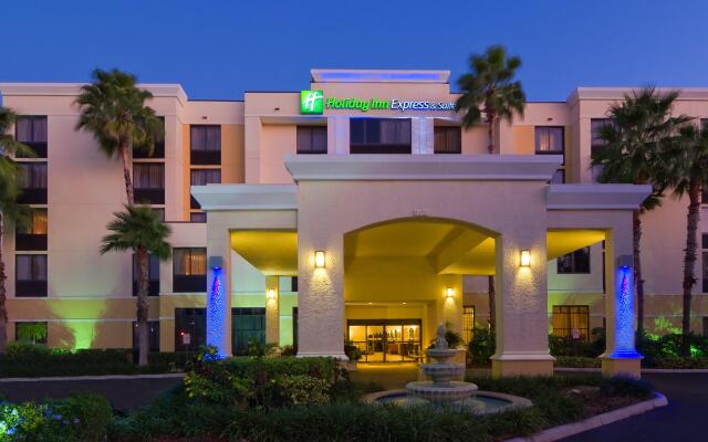 Holiday Inn Express & Suites Kendall East Miami, an IHG Hotel