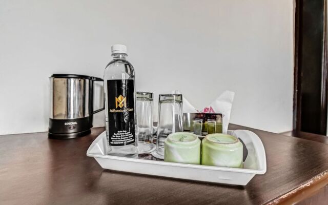 OYO 1435 Hotel Millennium Plaza
