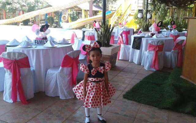 Endielina's inland resort corp