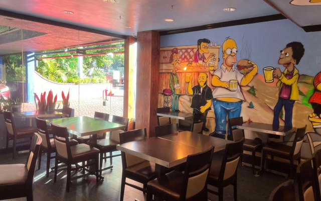 Best Western Hollywood Plaza Inn Hotel - Hollywood Walk of Fame LA