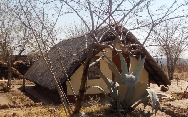 Liya Lodge and Campsite