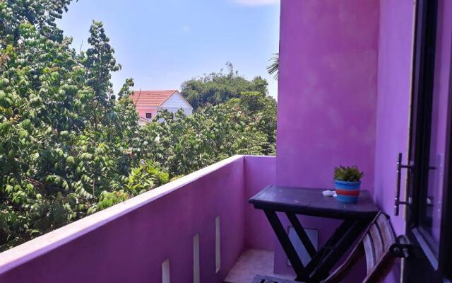 Pink House Homestay