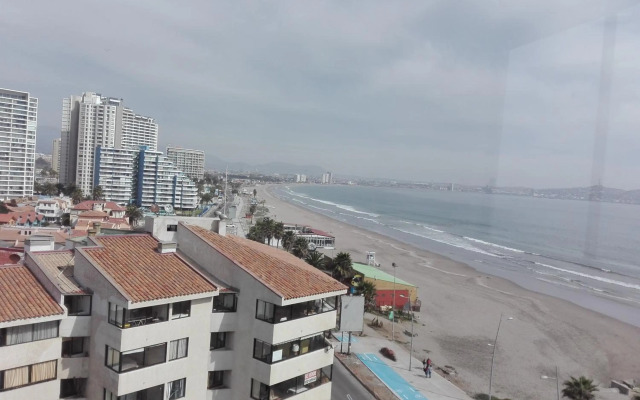 DEPTO 1RA LINEA FRENTE AL MAR Condominio Palmar 4P