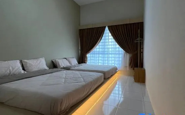 PoloStay Landed House 4 Room for 10 pax