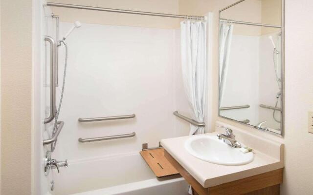 WoodSpring Suites Gainesville