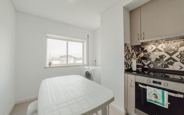 Gaia Terrace With Elevator by Vacationy