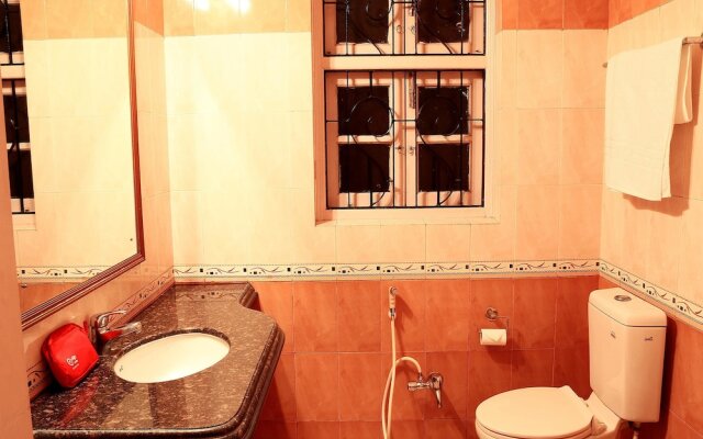 OYO 2335 Apartment Lakeplace