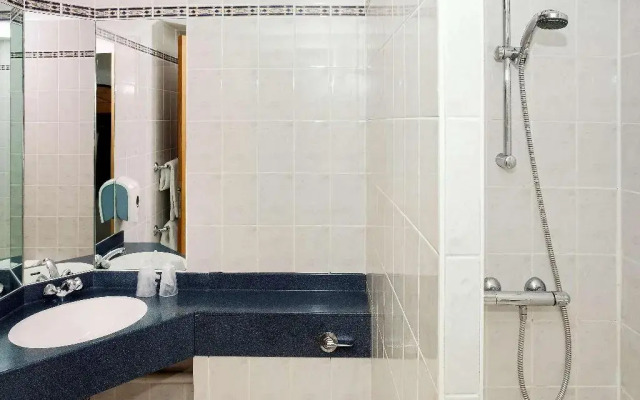 ibis Cardiff Gate - International Business Park