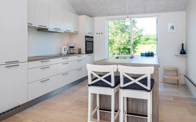 8 Person Holiday Home in Glesborg