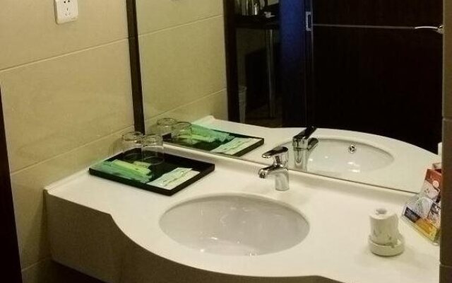 Yuntel Inn Xin Ying