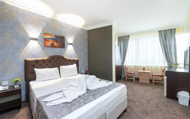 Grand Abimo Hotel