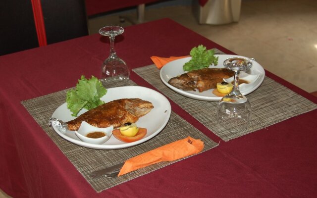 Melia's Hotel