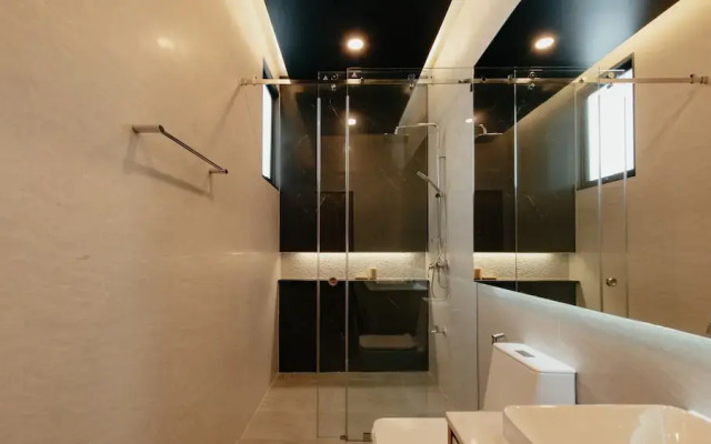 H2 Pool villa