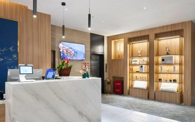 Zhengzhou City Fun Hotel (Exhibition Center)