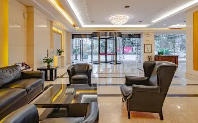 Xiyuan Jinrun Hotel (Duyun Wanda Plaza Nationality Normal University)