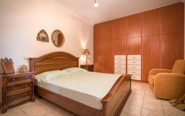 Amalthia Villa