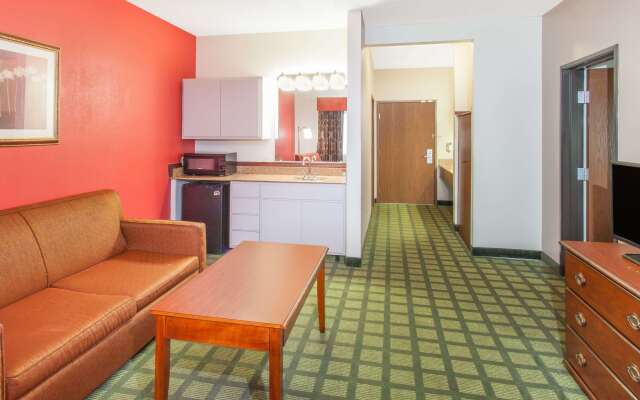 Ramada Limited Decatur