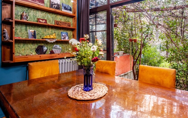 Cozy Flat with Backyard 600 m to Moda Coastal Park