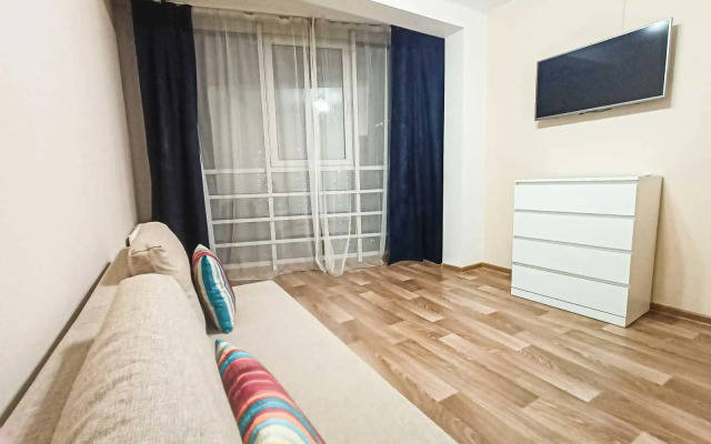 Апартаменты на проспекте Героев 18