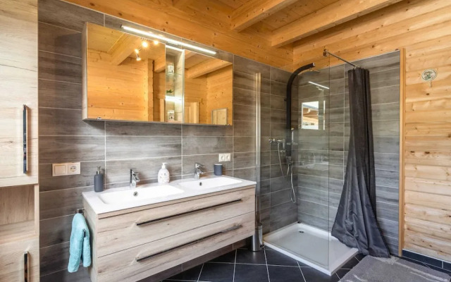 Cozy Holiday Home in Finkenstein near Lake