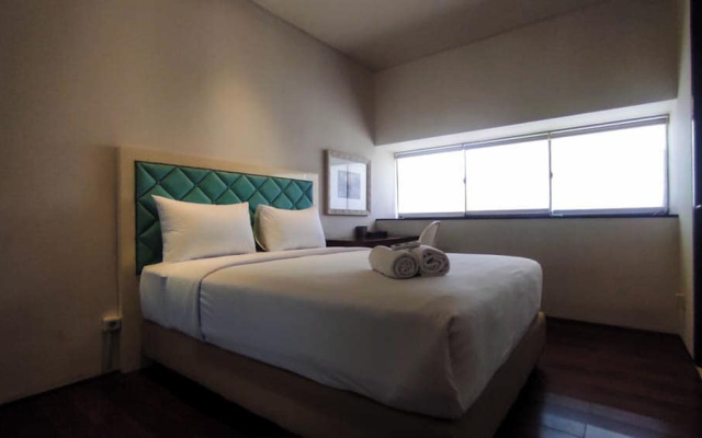 Apartment 3Br With River View In City Center At Sumatra36 Surabaya – Guest Rooms – Surabaya
