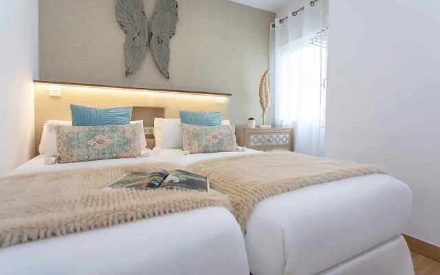 Genteel Home Santo Cristo