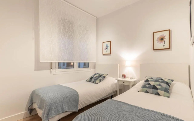 ABANDO II apartment by Aston Rentals