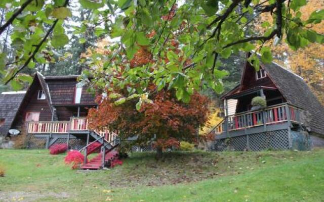 Sunny Bluffs Chalets