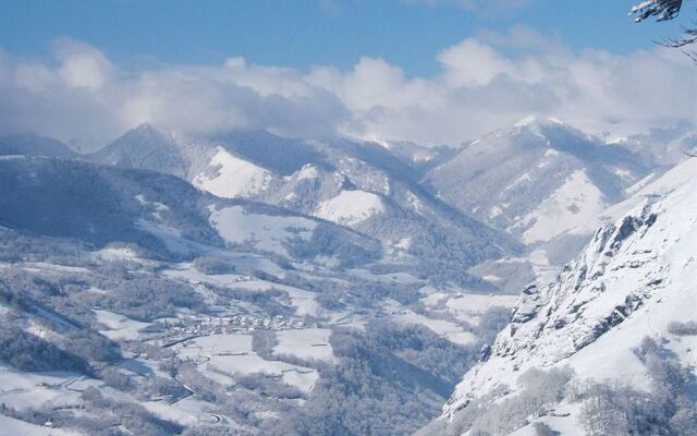 Hôtel Etchémaïté