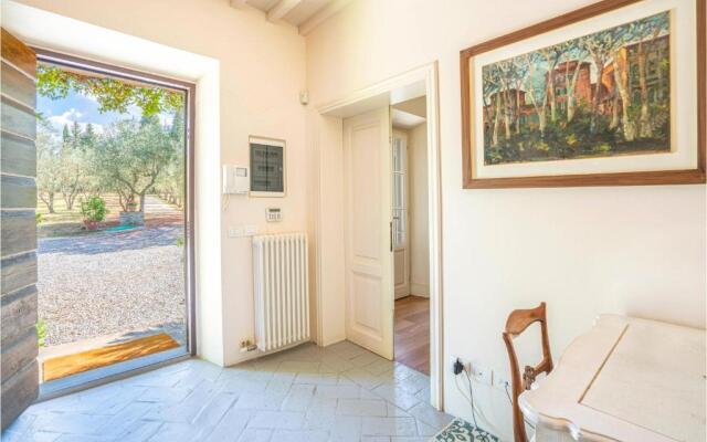 Stunning Home in Impruneta With 3 Bedrooms and Wifi