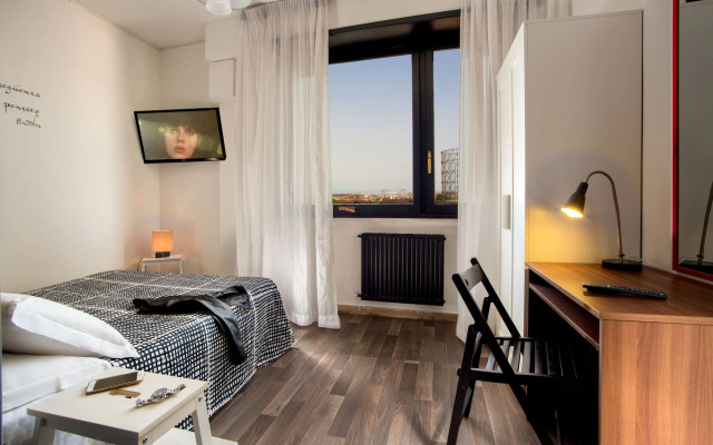 Radio Hotel