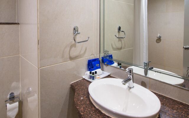 OYO 1903 Hotel Paras Inn