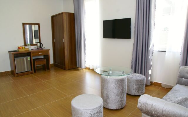 RedDoorz Premium Anh Duc Da Lat Hotel
