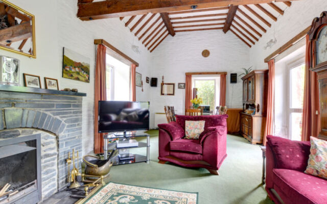 Holiday Home Pantperthog