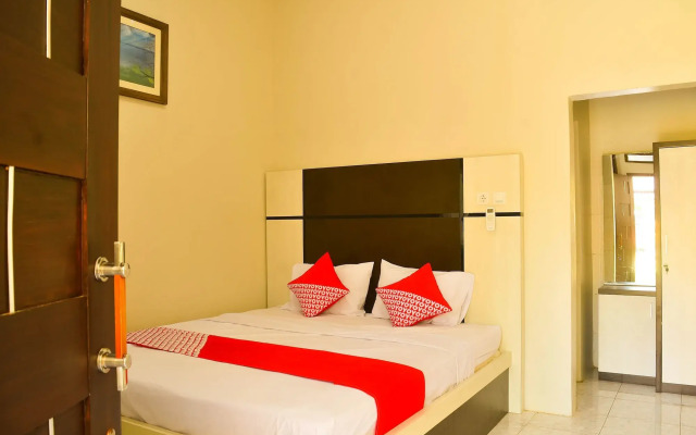 OYO 816 The SO Hotel