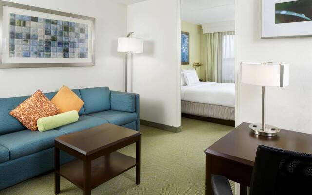 Staybridge Suites Pittsburgh Airport by IHG