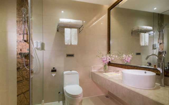 Vienna International Hotel