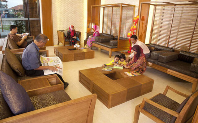 Tok Aman Bali Beach Resort @ Beachfront