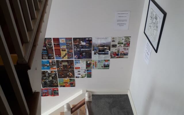 Ty Glyndwr Bunkhouse Bar and Cafe - Hostel