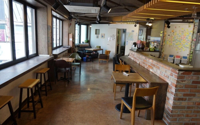 Tongyeong With Guest House