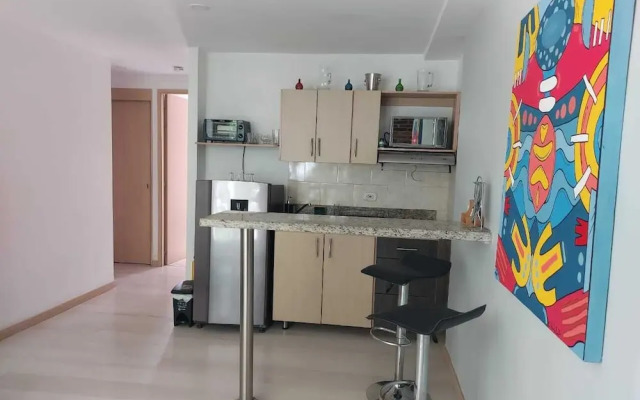 Medellin La 70 cerca de todo