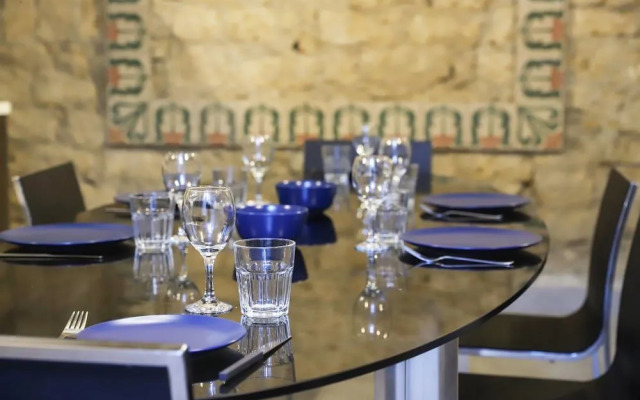 Donna Consiglia Design Apartment