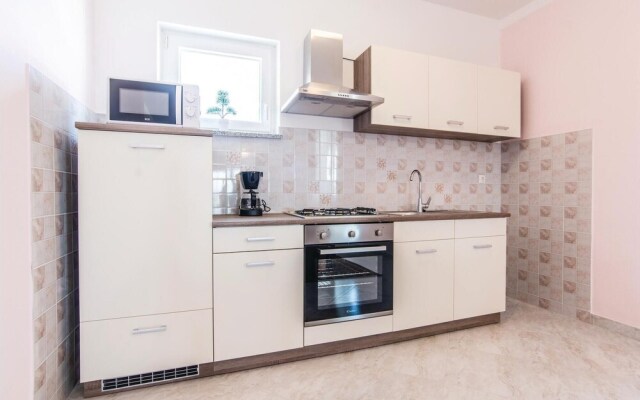 Stunning Apartment in Slivnica With 3 Bedrooms and Wifi