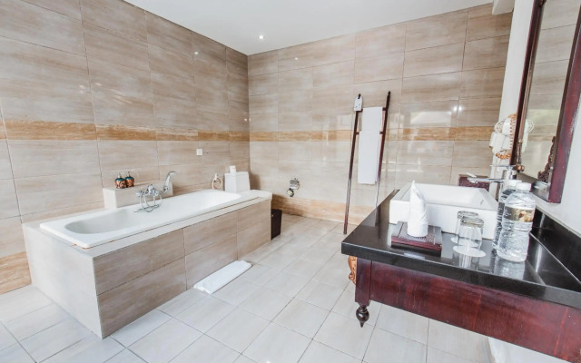 Aldeoz Grand Kancana Villa Bali