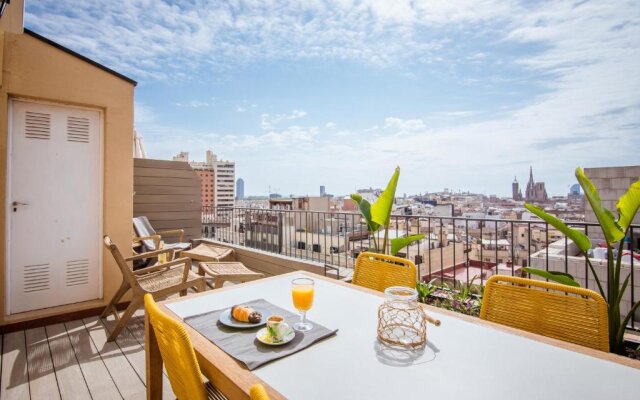 Central Penthouse with Terrace Placa Catalunya III