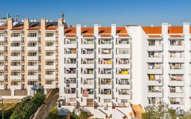 Montechoro Sea View 3 Bedroom Apartment
