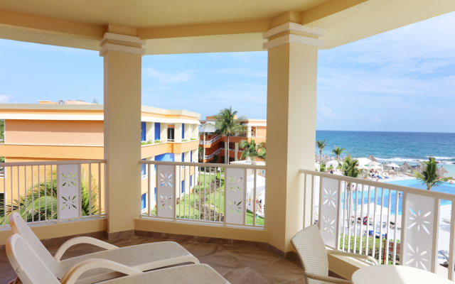Bahia Principe Luxury Akumal - All Inclusive