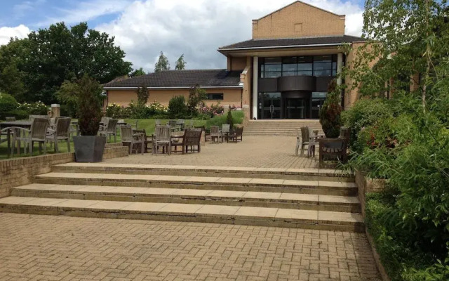 Cranfield Management Development Centre